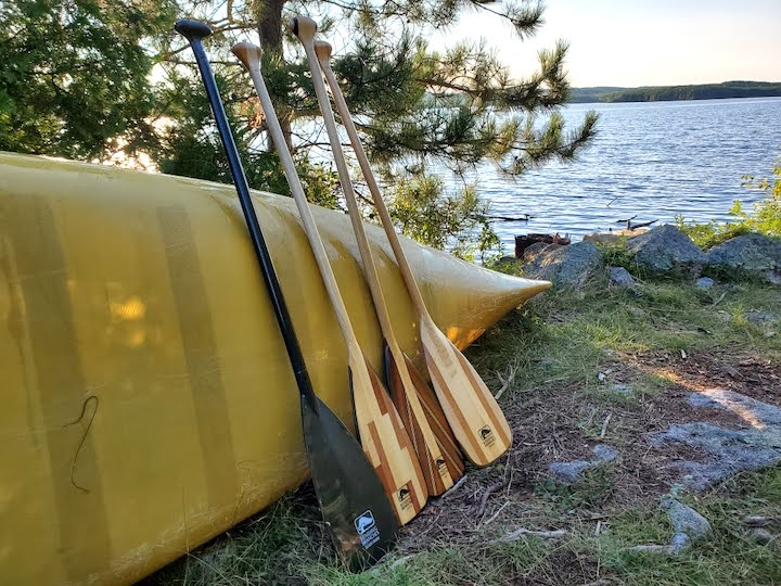 Bent vs. Straight Shaft Canoe Paddle